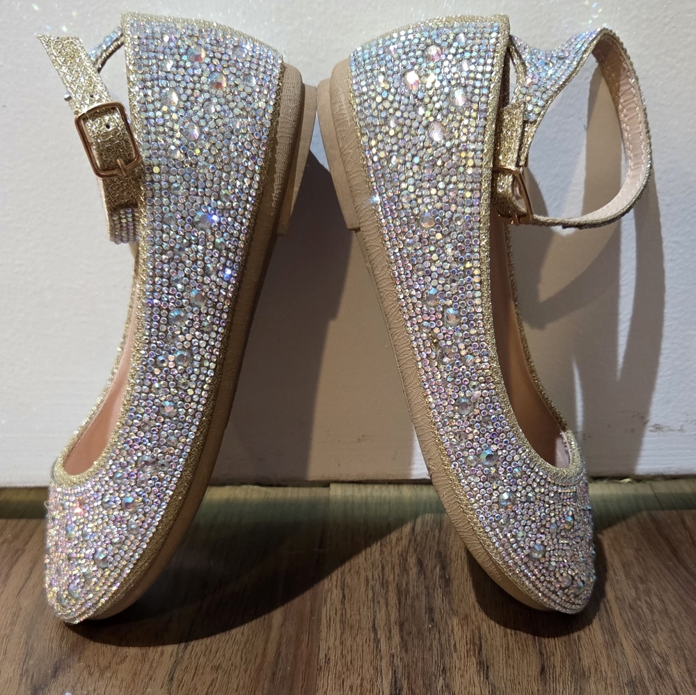 Girls Link Silver/Gold Dress Shoe, Size 2Y - Picture 6 of 9